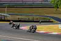 Evening Adv_Mid Group Black Bikes